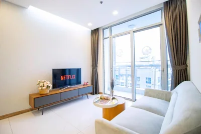 Apartamento de tres dormitorios — Raddison Luxury Apart-Landmark 81 Area &Great Park